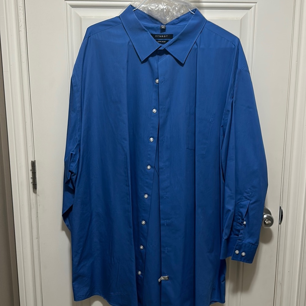 Men’s dress shirt